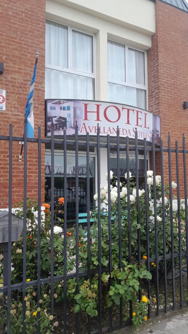 Avellaneda Suites Río Gallegos Extérieur photo