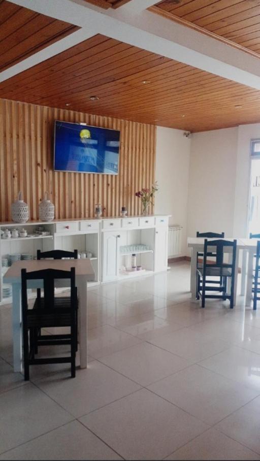 Avellaneda Suites Río Gallegos Extérieur photo