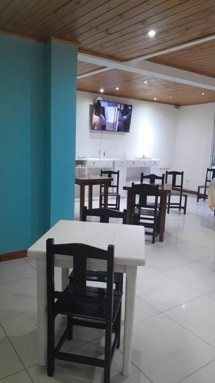 Avellaneda Suites Río Gallegos Extérieur photo